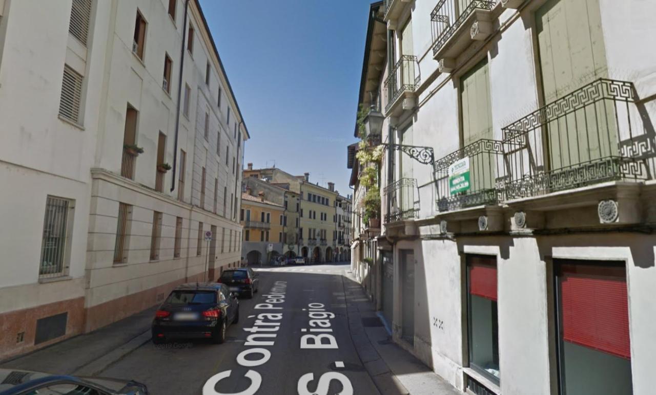 Lovely Apartment In Vicenza Exterior photo
